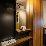 ホテル Next Door Park 4*