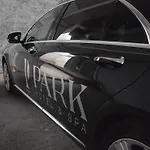 Hotel Next Door Park 4*
