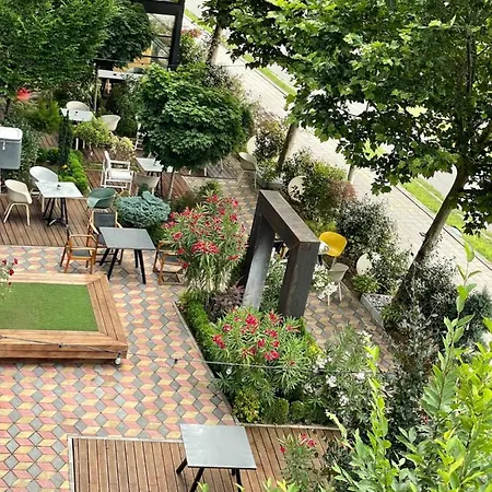 Ξενοδοχείο Next Door Park Σκόπια