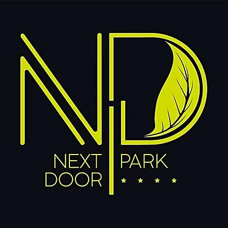 Next Door Park Hotell