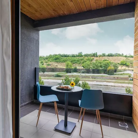 Next Door Park Отель 4*