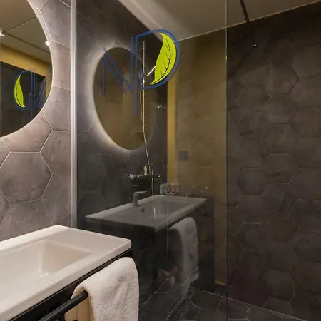 Hotell Next Door Park