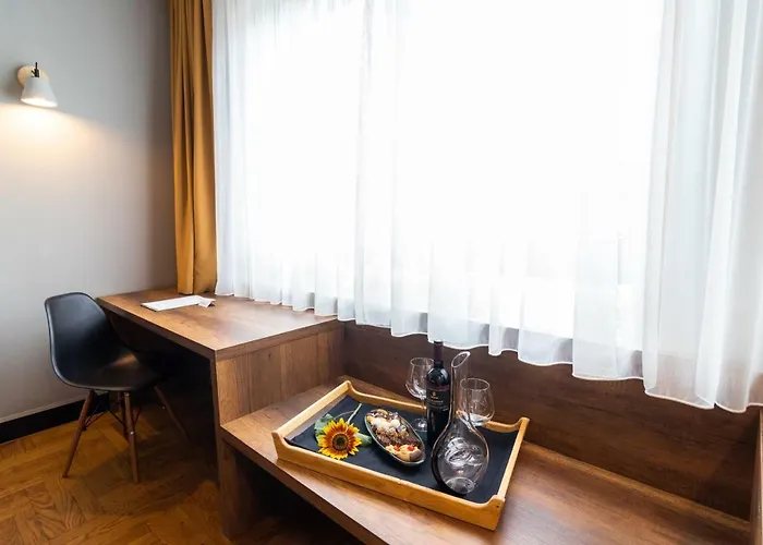 Next Door Park Hotel Skopje